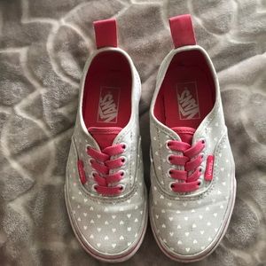 Girls gray heart vans slip ons